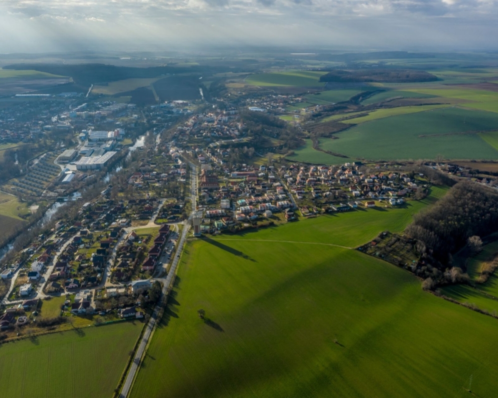 Stavební pozemek, 600 m2, Benátky nad Jizerou