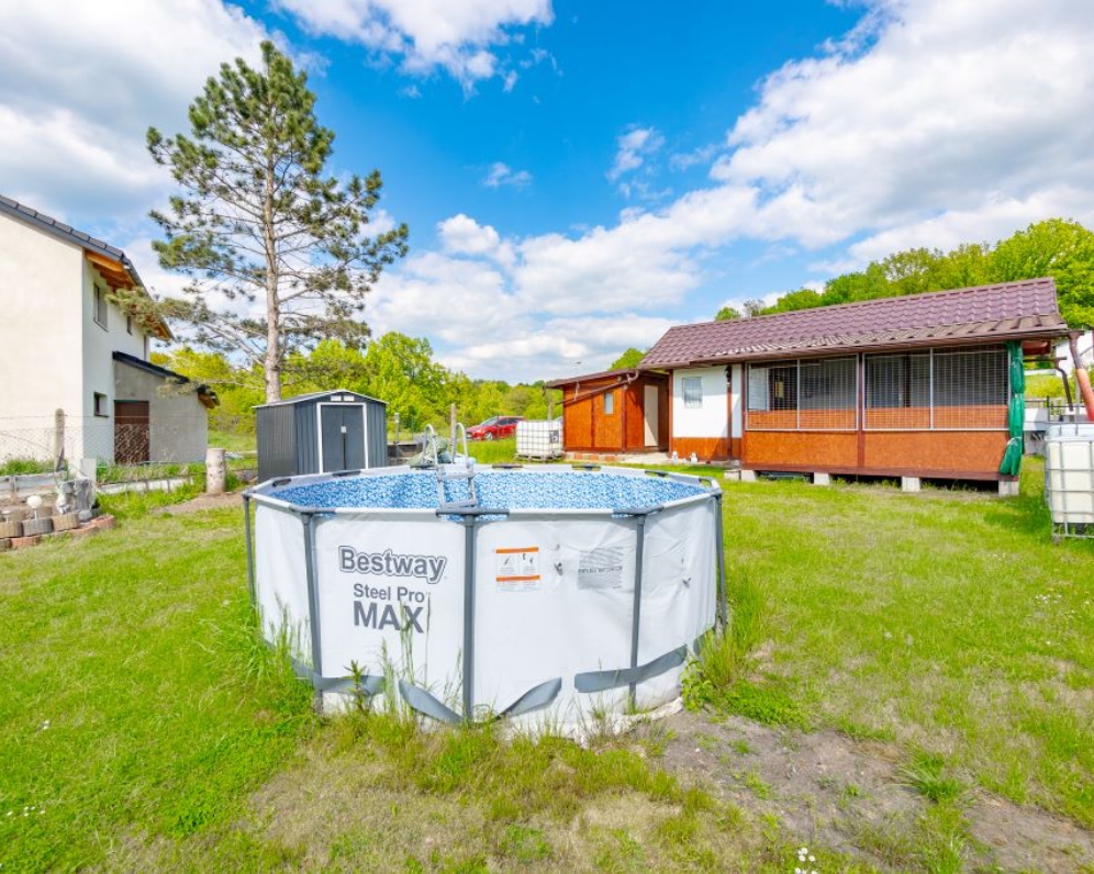 Chata se zahradou v Zákupech